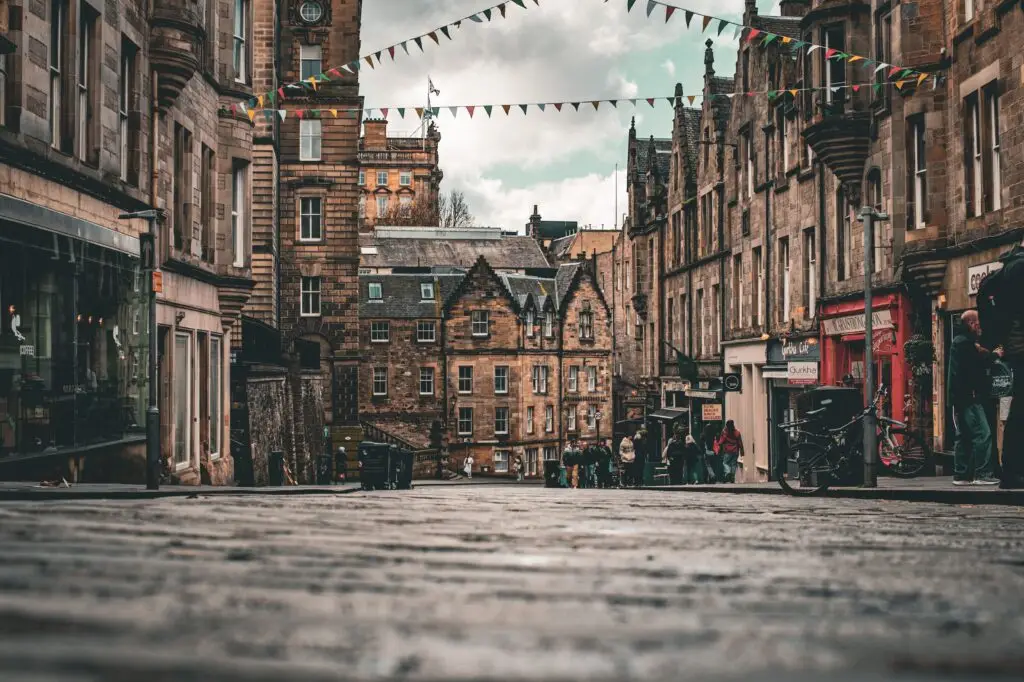 Edinburgh city centre streetscape representing digital innovation, technology strategy and business transformation. Livingston James specialises in Chief Information Officer executive search, Chief Technology Officer recruitment and Technology Leadership appointments, connecting organisations across Scotland and the UK with high-calibre technology executives.